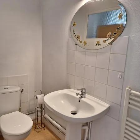 Le Ferry Apartament *